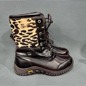Ugg Adirondack II Brown Leopard Womens Shearling Lined Winter Snow Boot Size 10